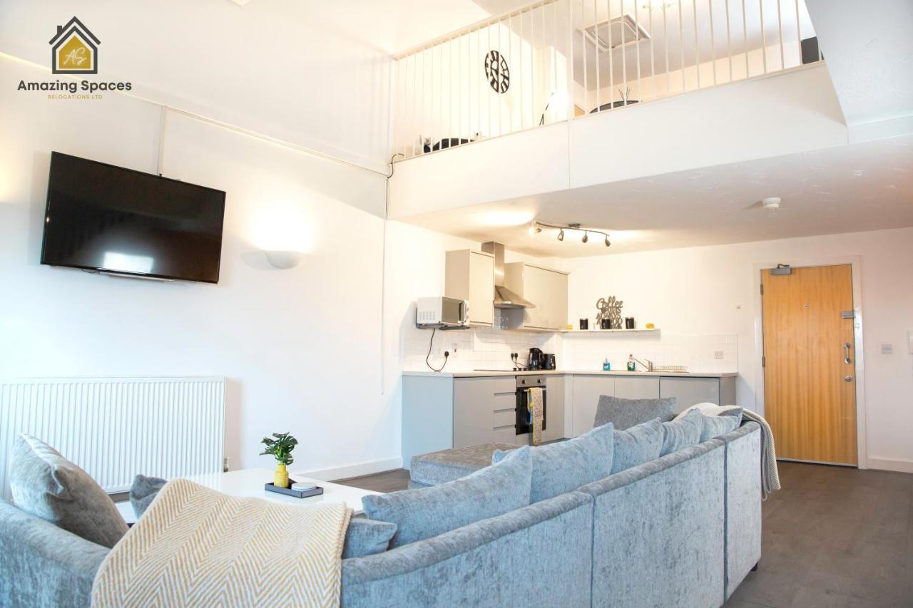 Large Unique 2 Bedroom Duplex Apartment With Private Parking & Free Wifi - Vat Qualifying By Amazing Spaces Relocations Ltd Warrington (Cheshire) Exterior foto